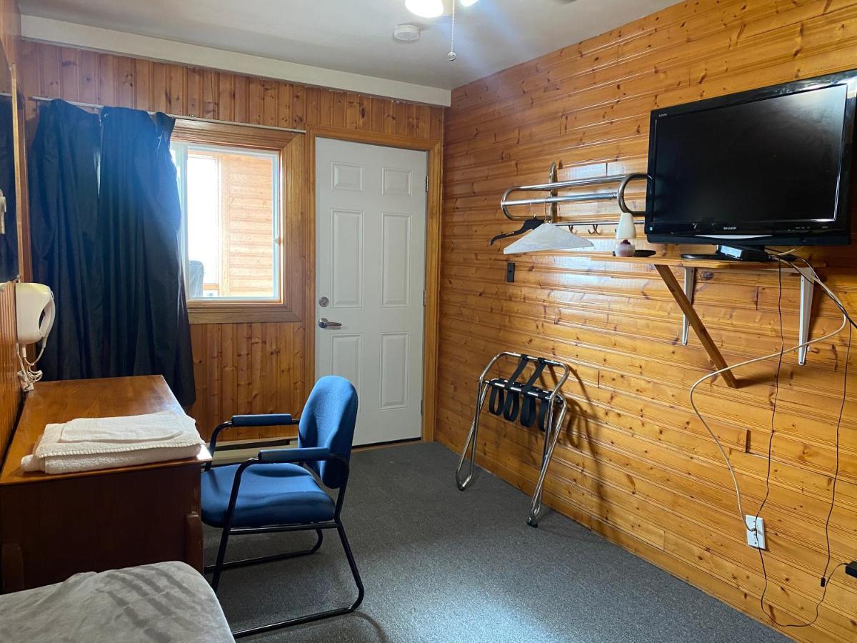 סאינט ג'ון Hillcrest Motel מראה חיצוני תמונה