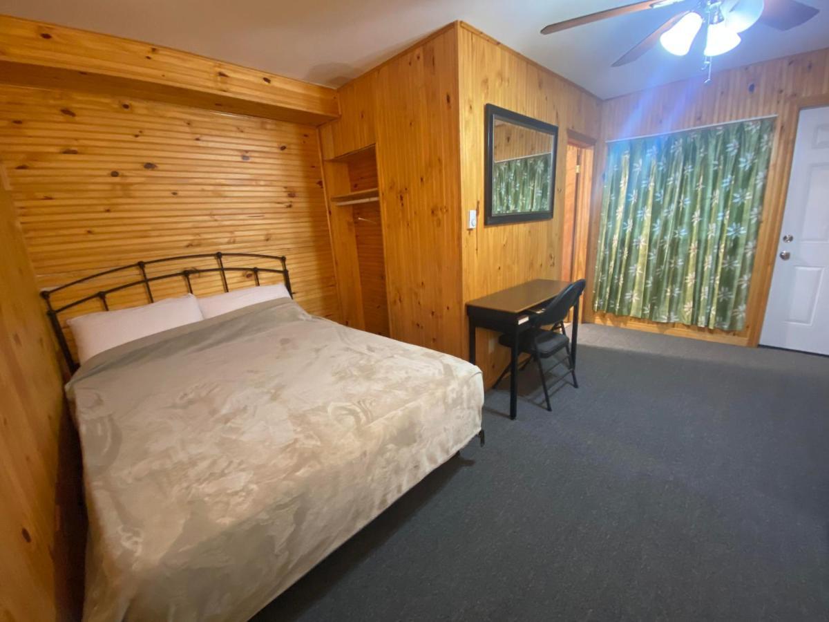 סאינט ג'ון Hillcrest Motel מראה חיצוני תמונה