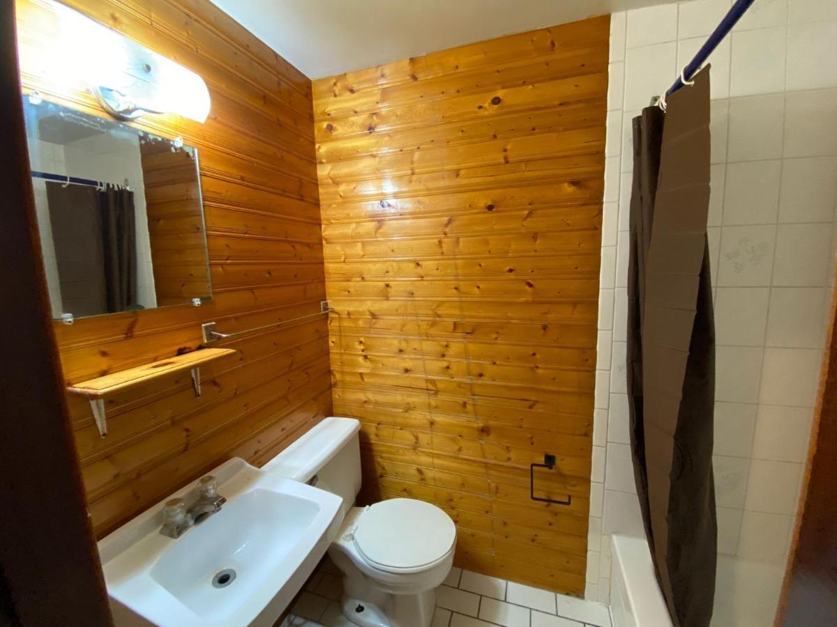 סאינט ג'ון Hillcrest Motel מראה חיצוני תמונה