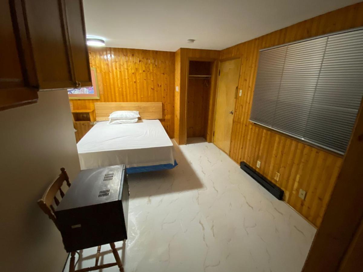 סאינט ג'ון Hillcrest Motel מראה חיצוני תמונה