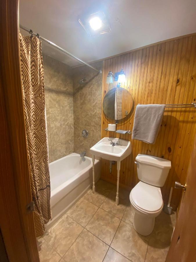 סאינט ג'ון Hillcrest Motel מראה חיצוני תמונה